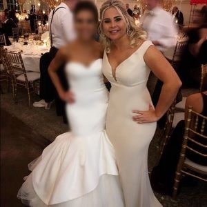 DESSY COLLECTION DRESS. WORN ONCE*